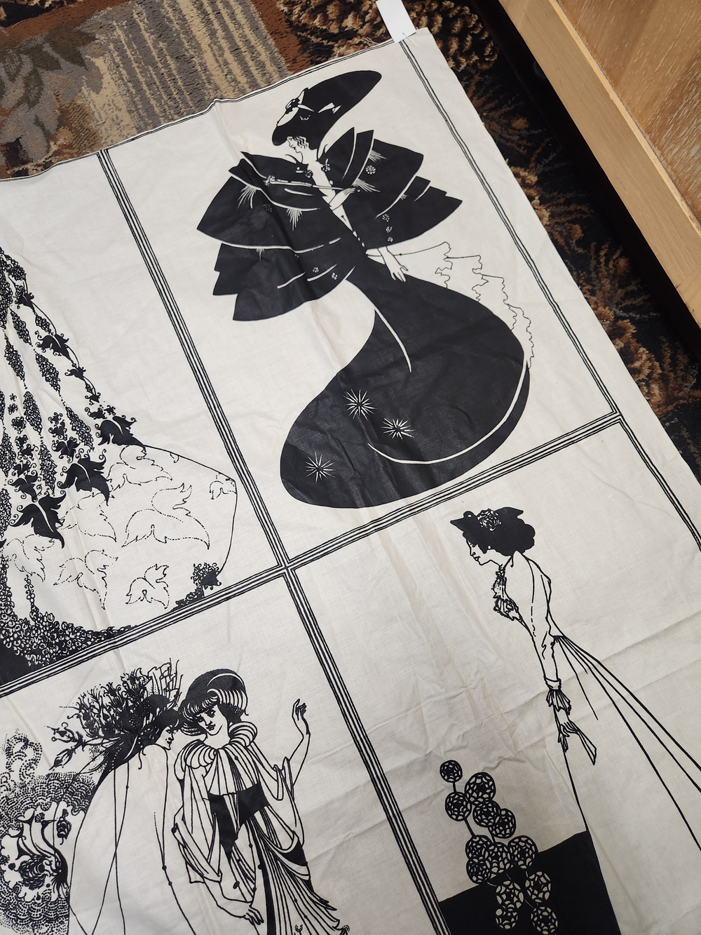 Pristine Vintage-fabric 9 Uncut  Panel Bloomcraft Aubrey Beardsley - Picture 8 of 15